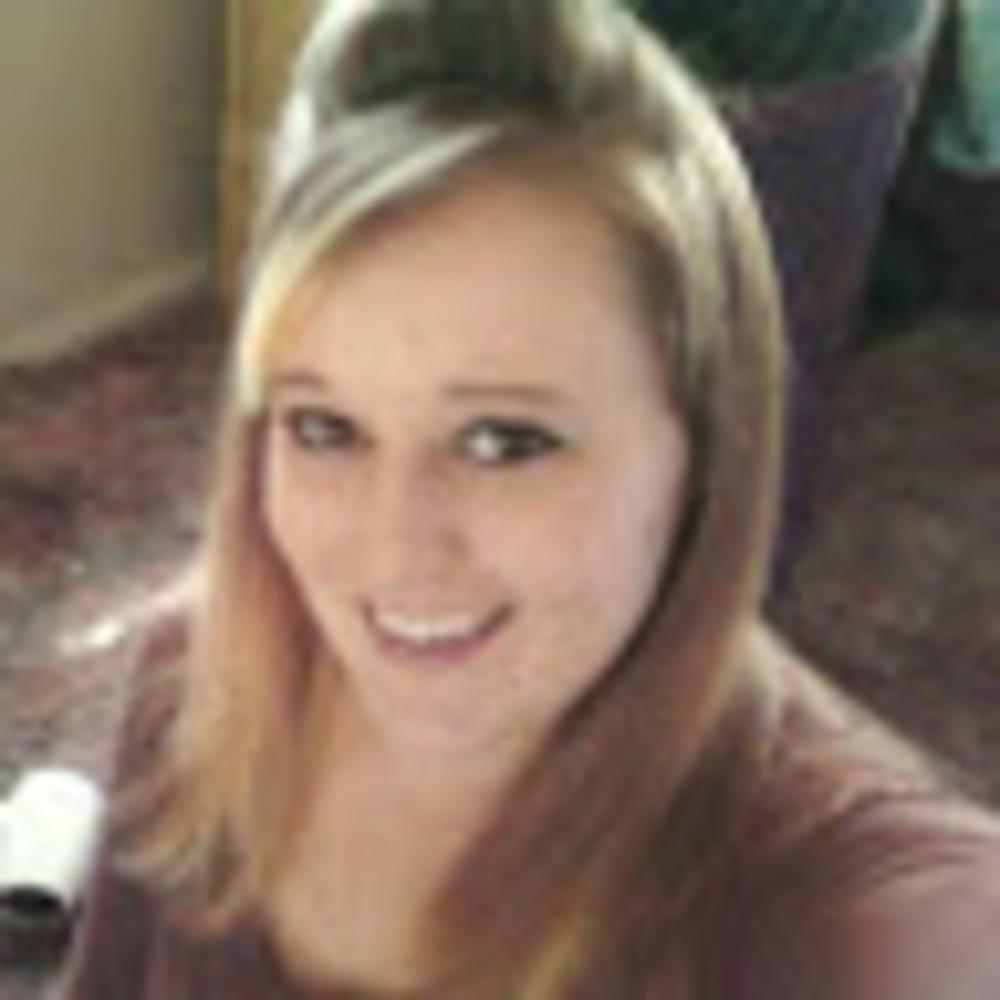 Meet your Posher, Liana